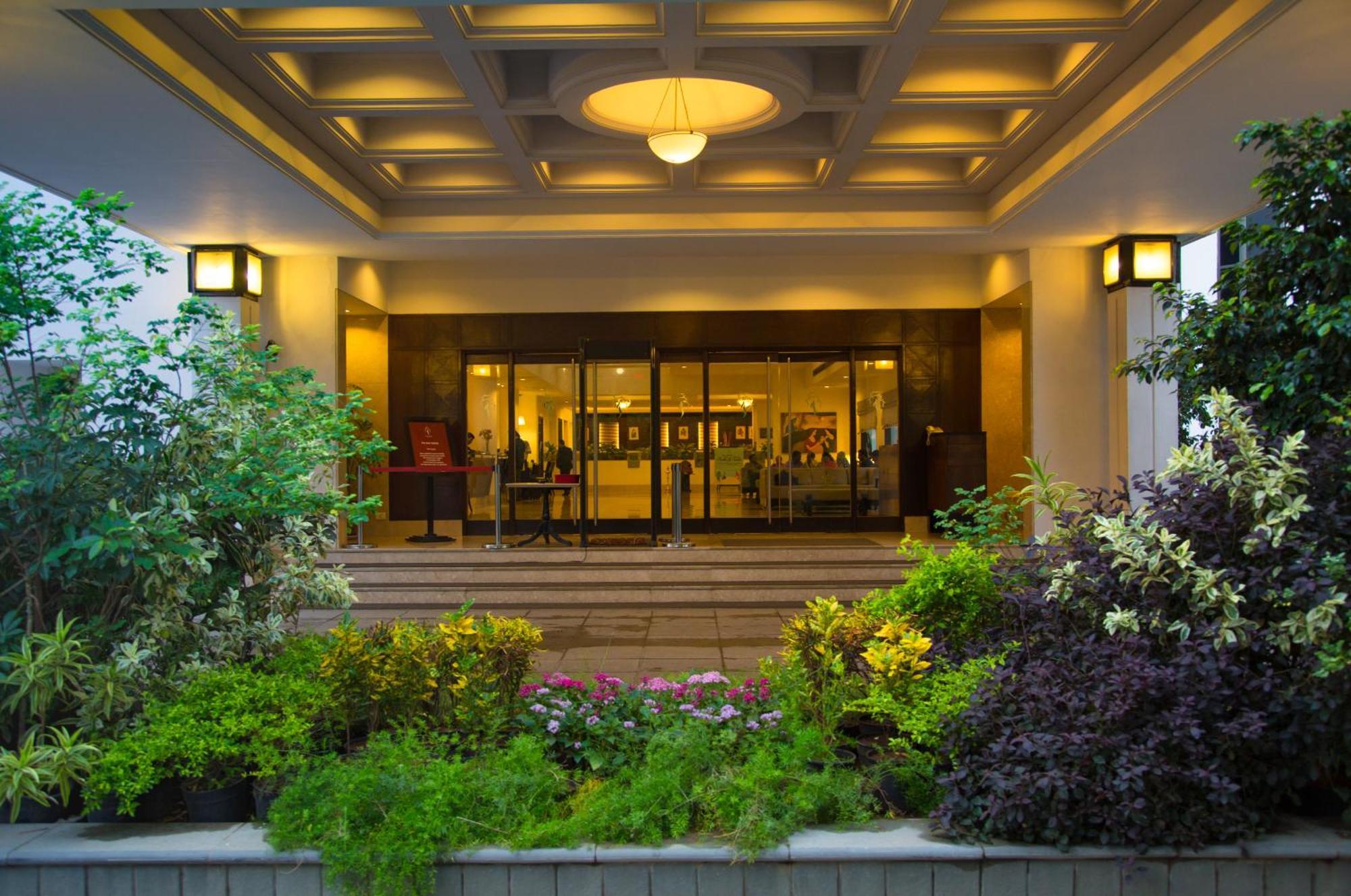 Greenpark Hyderabad Luaran gambar